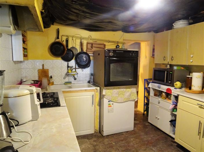 Image No.14-4 Bed Country House for sale