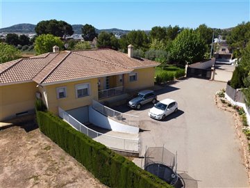 2737villaamanda130521111026dji065400003214sti