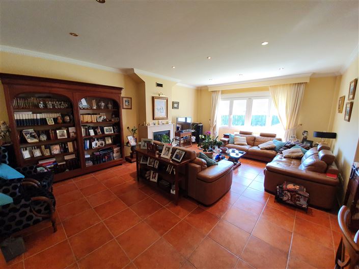 Image No.30-4 Bed Villa for sale