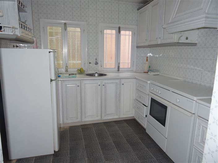 Image No.9-7 Bed Townhouse for sale