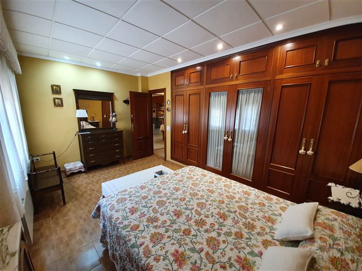 Image No.13-Maison de campagne de 10 chambres à vendre à Monóvar