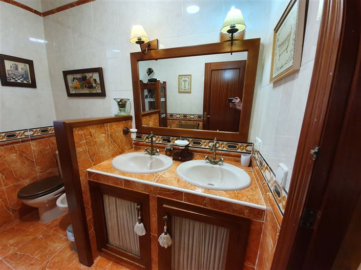 Image No.16-Maison de campagne de 10 chambres à vendre à Monóvar