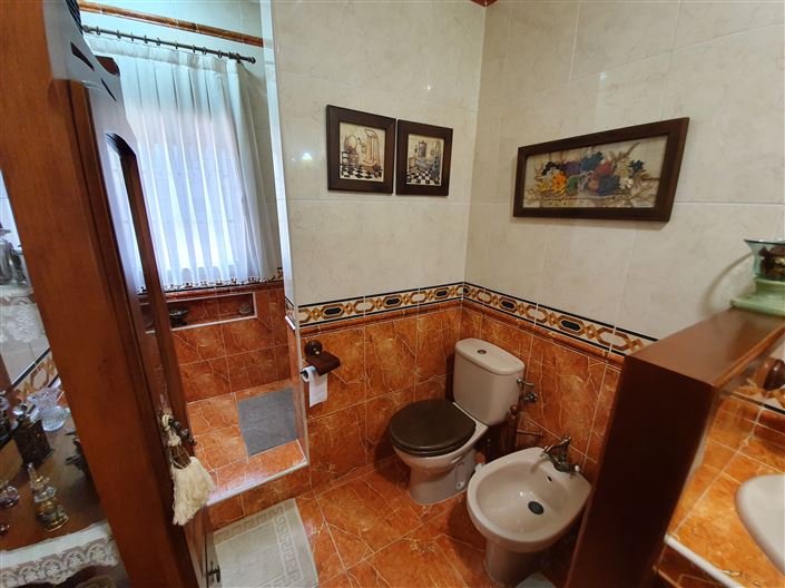 Image No.17-Maison de campagne de 10 chambres à vendre à Monóvar