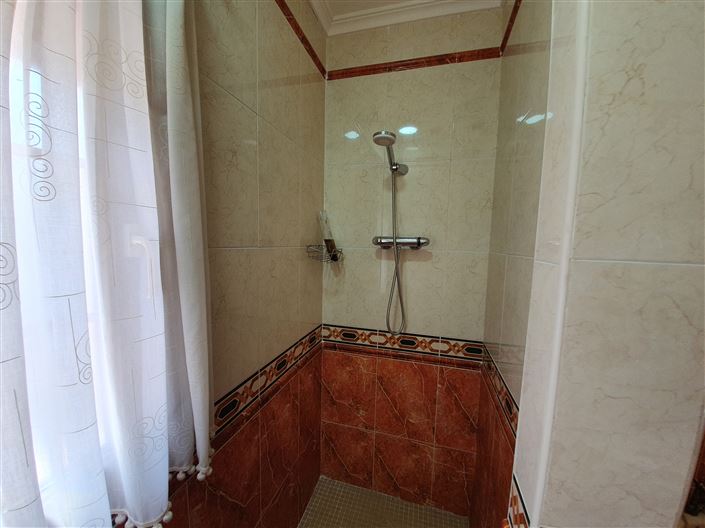 Image No.18-Maison de campagne de 10 chambres à vendre à Monóvar