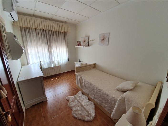 Image No.19-Maison de campagne de 10 chambres à vendre à Monóvar