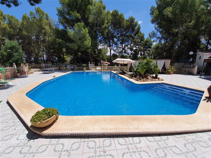 Image No.2-Maison de campagne de 10 chambres à vendre à Monóvar