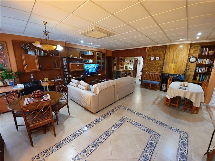 Image No.7-Maison de campagne de 10 chambres à vendre à Monóvar