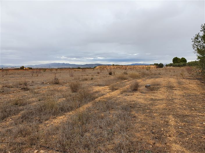 Image No.27-2 Bed Country House for sale