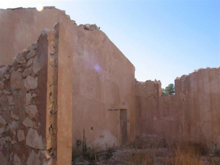 Image No.11-4 Bed Farmhouse for sale