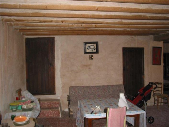 Image No.25-4 Bed Farmhouse for sale