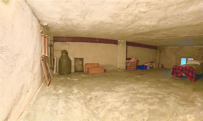 Image No.27-5 Bed Townhouse for sale