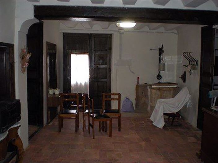 Image No.15-8 Bed Country House for sale