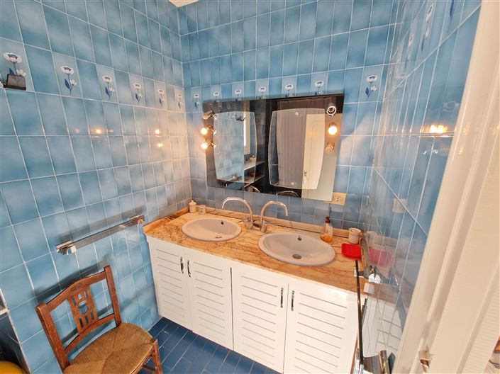 Image No.12-6 Bed Country House for sale