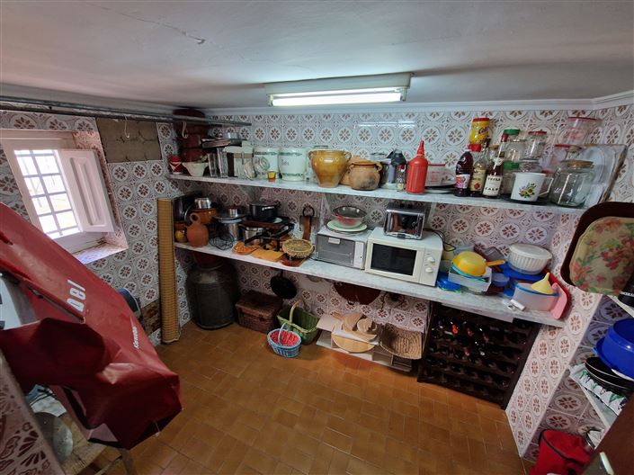 Image No.25-6 Bed Country House for sale