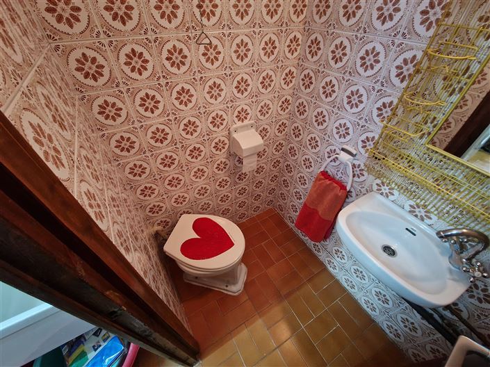 Image No.28-6 Bed Country House for sale