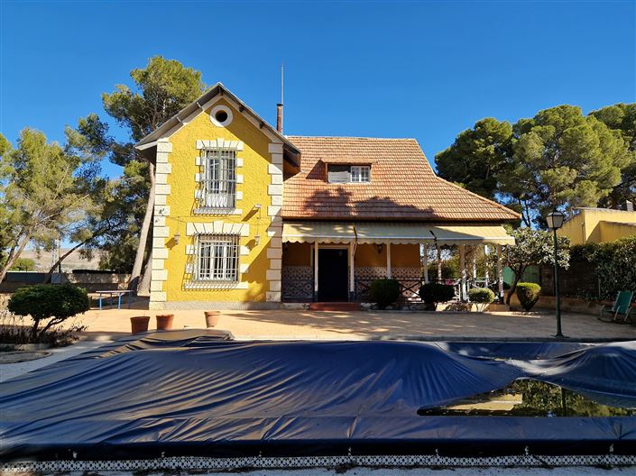 Image No.4-6 Bed Country House for sale