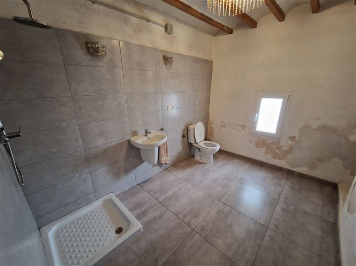 Image No.9-3 Bed Country House for sale