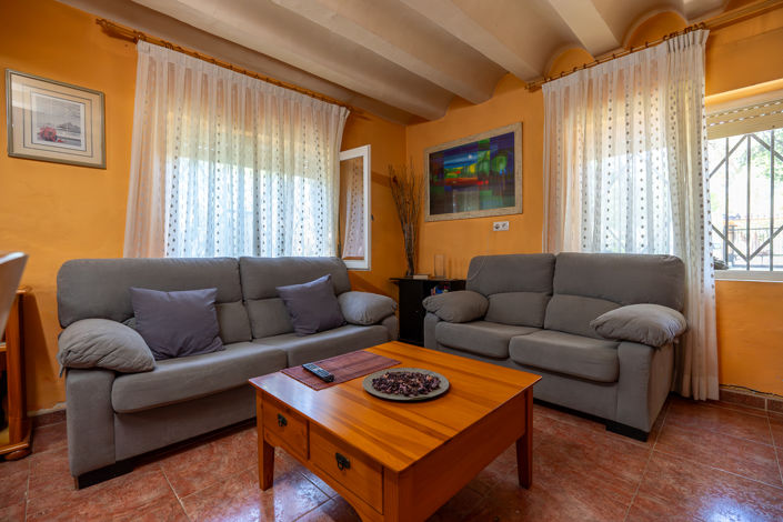 Image No.14-6 Bed Country House for sale