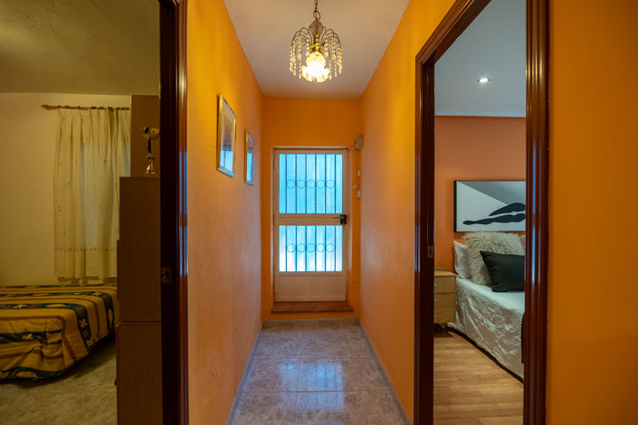 Image No.26-6 Bed Country House for sale