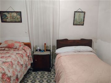 3081farmhouselaraja2230522112313e8ab7b5b3af54