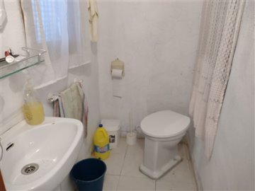 3081farmhouselaraja2230522112310d0da65b495724