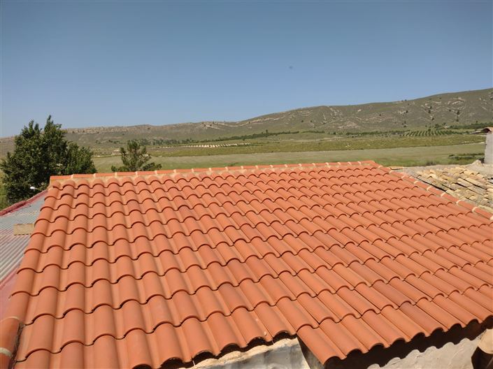 Image No.20-4 Bed Farmhouse for sale