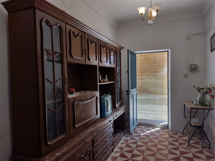 Image No.8-4 Bed Farmhouse for sale