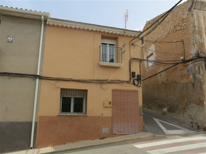 Image No.2-2 Bed Townhouse for sale