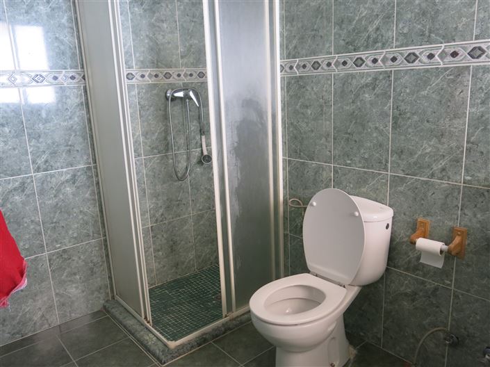 Image No.30-2 Bed Townhouse for sale