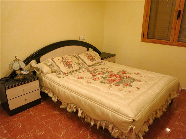 Image No.27-2 Bed Townhouse for sale