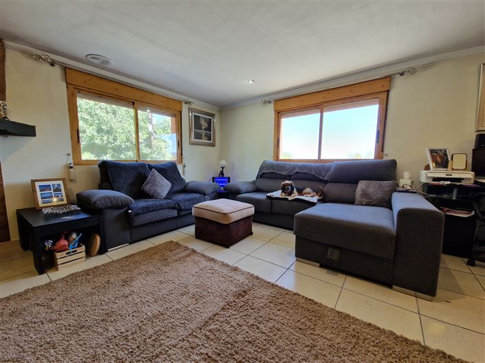 Image No.15-3 Bed Townhouse for sale