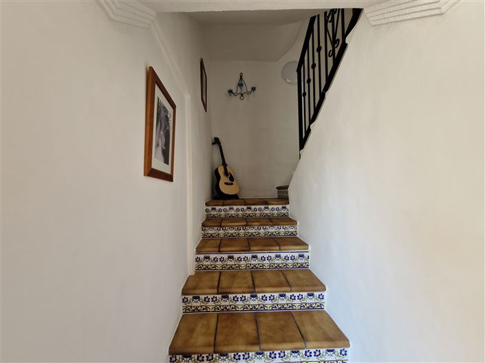 Image No.19-3 Bed Townhouse for sale