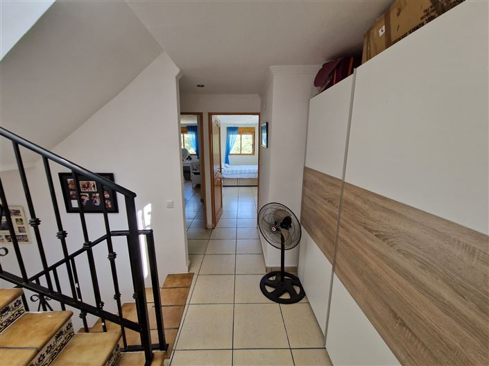 Image No.21-3 Bed Townhouse for sale