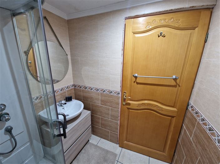 Image No.28-3 Bed Townhouse for sale