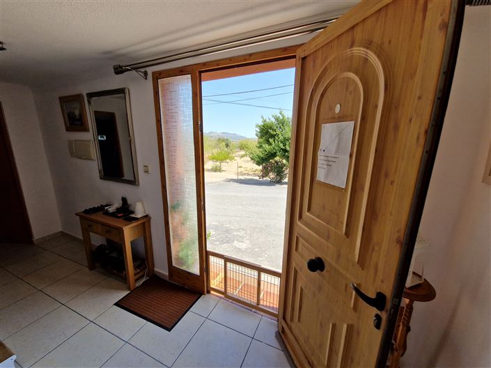 Image No.3-3 Bed Townhouse for sale