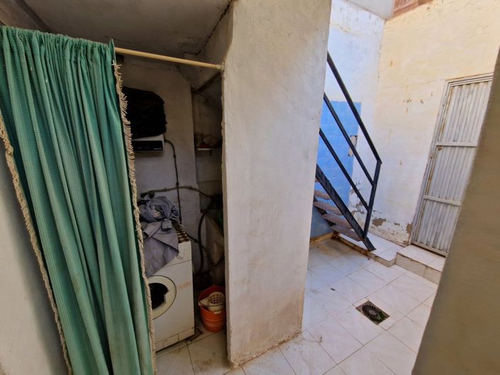 Image No.28-4 Bed Townhouse for sale