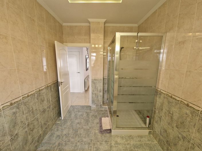 Image No.28-Villa de 4 chambres à vendre à Pinoso