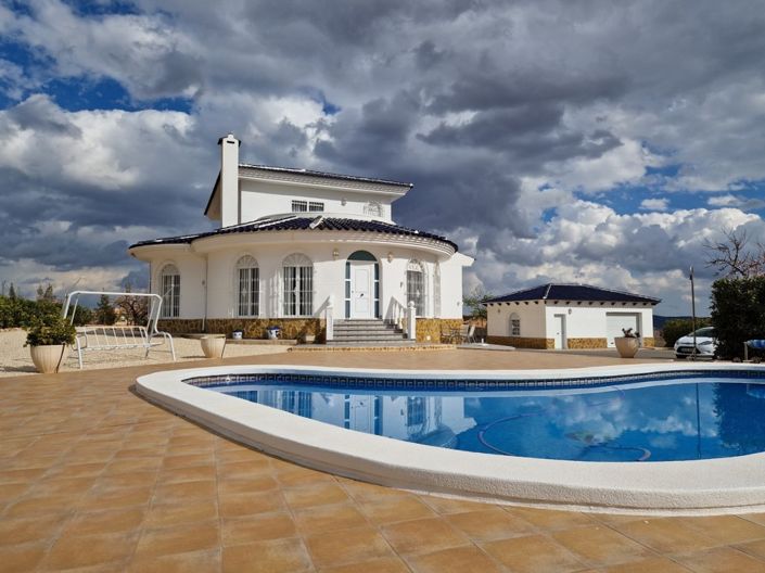 Image No.5-Villa de 4 chambres à vendre à Pinoso