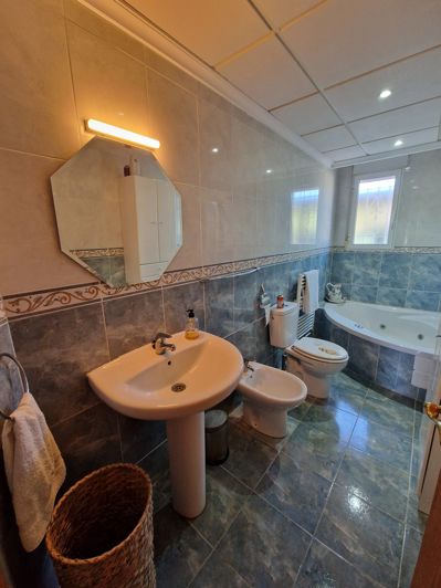 Image No.20-4 Bed Villa for sale