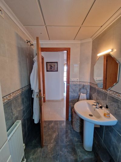 Image No.23-4 Bed Villa for sale