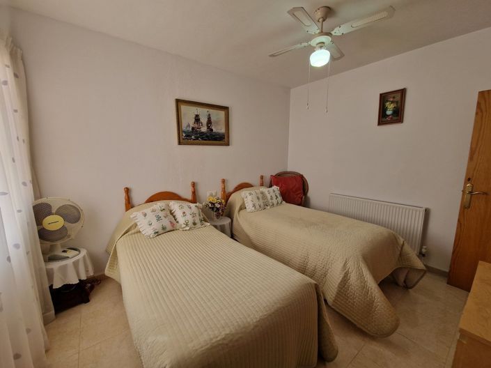 Image No.25-4 Bed Villa for sale