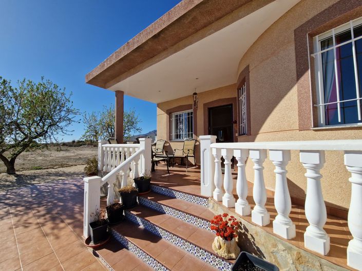 Image No.5-4 Bed Villa for sale