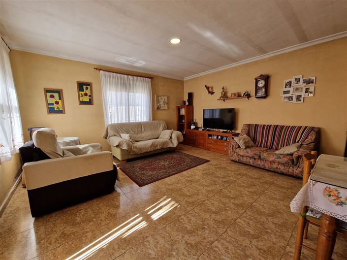 Image No.5-2 Bed Country House for sale