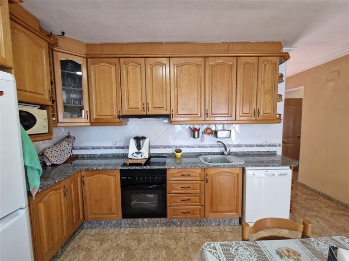 Image No.9-2 Bed Country House for sale