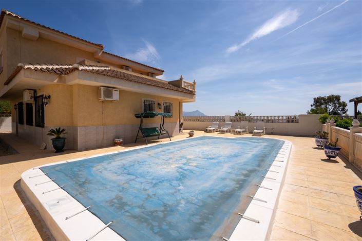 Image No.3-5 Bed Villa for sale