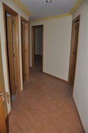 3377spaciousapartmentwithparkingspace08062311
