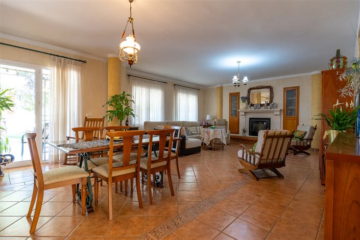 Image No.23-7 Bed Villa for sale