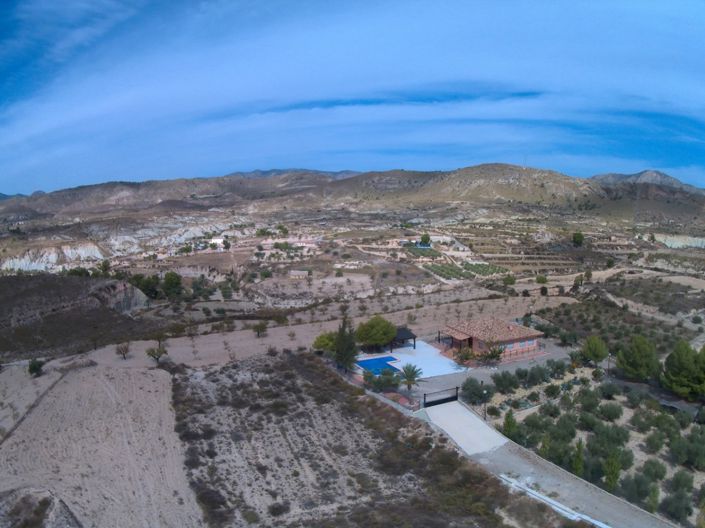 Image No.1-3 Bed Villa for sale