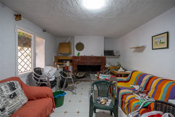 Image No.17-8 Bed Country House for sale