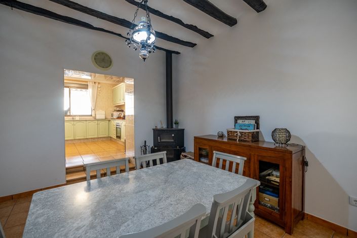 Image No.14-6 Bed Country House for sale